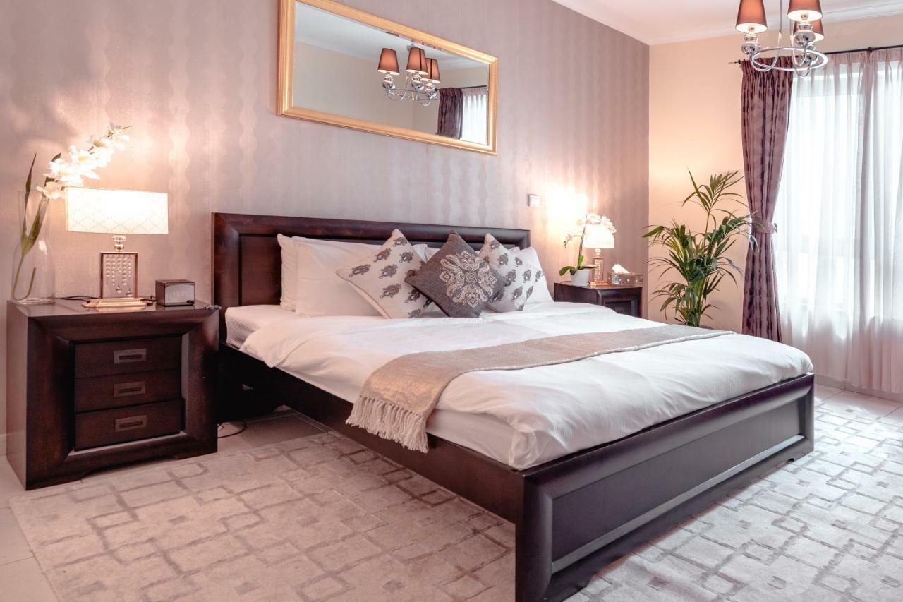 Ultimate Stay 2BR: Burj Khalifa&fountain view Dubai Luaran gambar